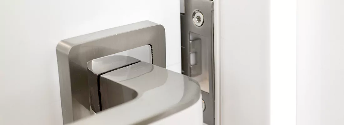 Seamless Integration of Magnetic Locks with Access Control Systems in Glenvar Heights, FL
